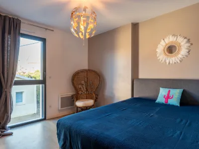 Les Lauriers Hotels near HCL Ecole de Surf & Bodyboard