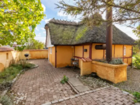 "Ethly" - 50m from the Sea