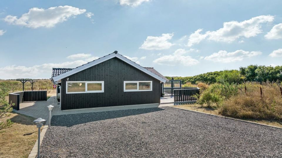 "Aria" - 1.2km from the Sea