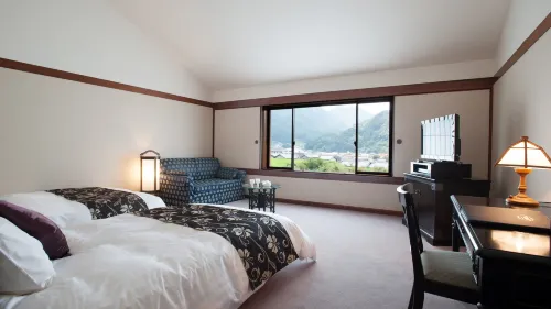 Hamilton Ureshino Hotels in Higashisonogi