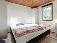 "Spurgh" - 250m from the Sea - parking