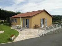 La Maison Provençale Hotels in Saint-Victor-sur-Loire