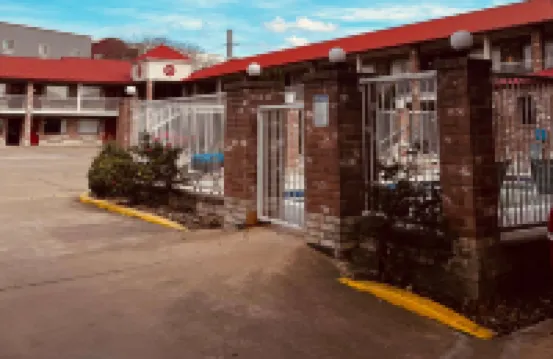 Econo Lodge Inn & Suites Downtown San Antonio Riverwalk Area Hotels in Bexar County