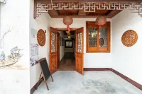 Longfengqiyuan (Zhouzhuang Ancient Town Store) - 2-Star