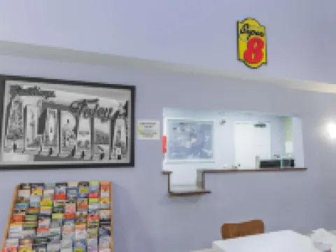 ซุปเปอร์ 8 บายวินด์แฮม โฟลีย์ โรงแรมในโฟลีย์