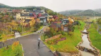 Qingshan Villa Hotels in 