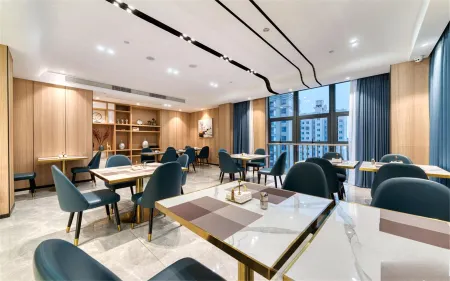 Yuejia Tiansheng Hotel Отели рядом с достопримечательностью «Towering Big Ancient Tree»