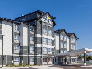 Microtel by Wyndham Casselman