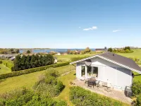 "Vasilij" - 300m to the Fjord