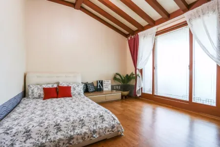 Daebudo Bada and Podo Pension Отели рядом с достопримечательностью «365 대부도 캠핑시티»