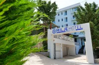 6 Milje Hotel