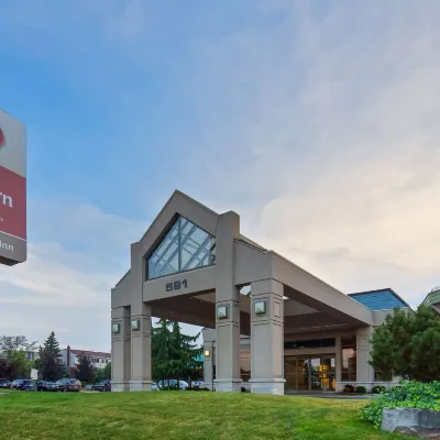 Best Western Plus Lamplighter Inn  Conference Centre Hotels near Silverwood Arena