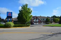 Motel 6 Newport, RI Hotels in Jamestown
