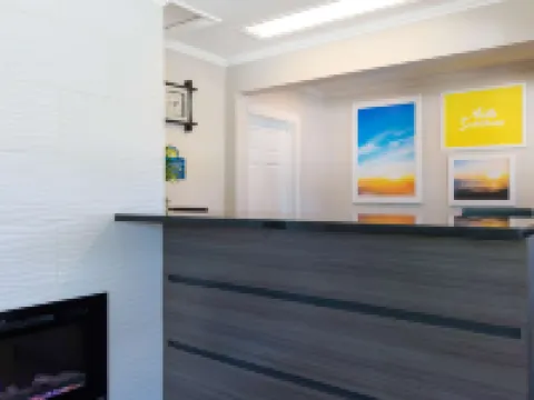 蒙特利漁人碼頭水族館戴斯酒店 蒙特雷酒店