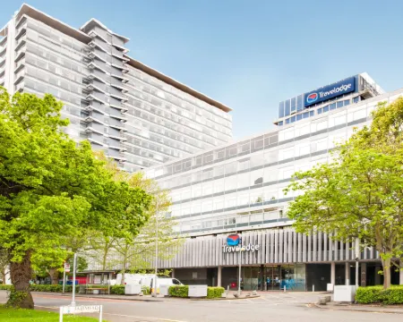 Travelodge London Chessington Tolworth Hotels in Surbiton
