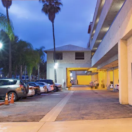 Howard Johnson by Wyndham Torrance