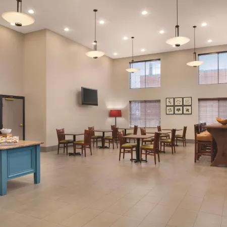 Country Inn & Suites by Radisson, London, KY