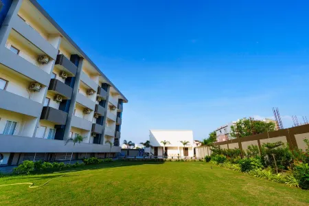 Koshal Hotels Отели рядом с достопримечательностью «Храм Джаганнатхи в Пури»