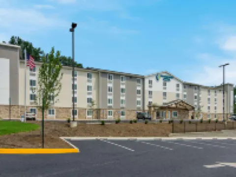 WoodSpring Suites Roanoke Hotels in Catawba
