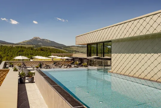 奧伯萊根體育酒店