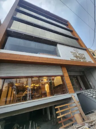 The Mint Nanded Hotel Отели рядом с достопримечательностью «Masjid Madina Munawwara»