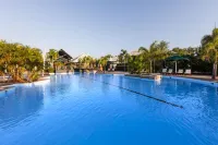 Oaks Cable Beach Resort - Pools