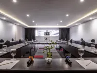 Mercure Jayapura Hotels in Gurabesi