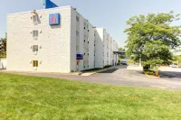 Motel 6 Portland, ME - Beach