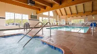 Duluth Inn & Suites Near Spirit Mountain - Hot Tub