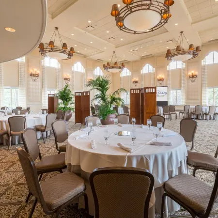 The Glen Club