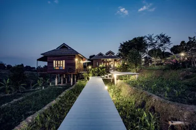 부라팟 리조트 ตูบกลางดอย & Camping Chiang Dao 주변 호텔