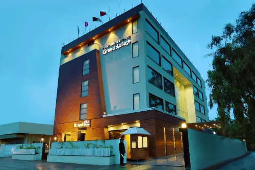 Grand Kailash Hotel