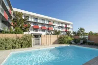 Best Western Les Aureliades - Uima-altaat