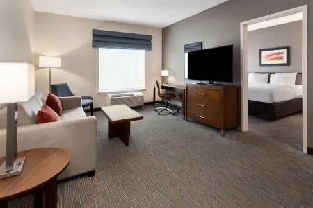 Hampton Inn by Hilton Nashville Airport Century Place