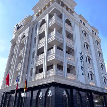 โรงแรมศุกร์ ในเมืองเก่า โรงแรมใกล้มัสยิดฮัซราติ อิหม่าม