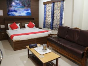 Kumaran Millenium Residency