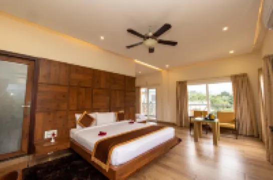 IBC Honeydew Exotica Resort