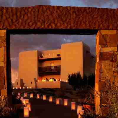 Hilton Santa Fe Buffalo Thunder Hotel Exterior