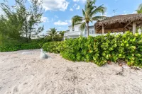 Kiboko Hotel in zona Grand Cayman Memorial Light