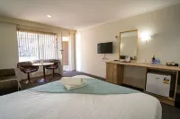Hospitality Esperance, SureStay Collection by Best Western Hotel in zona Esperance Whale Tail