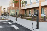 Fairfield Inn & Suites Chino