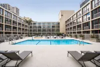 Hilton San Francisco Union Square - Pools