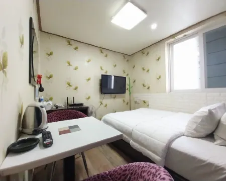 Daegu Dongdaegu Station 2X โรงแรมในแทกู