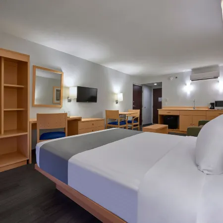 City Express by Marriott Lazaro Cardenas