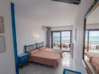 Checkin Garbí Hotels in Calella