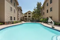 Hampton Inn & Suites Springdale