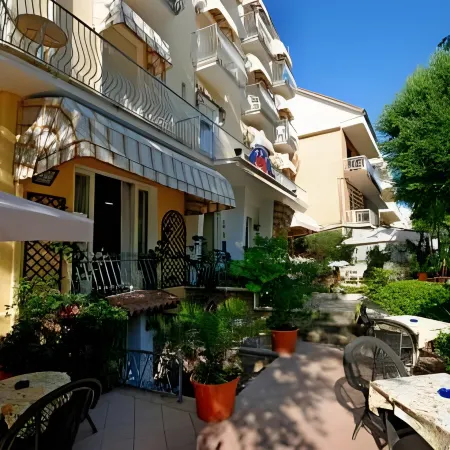 Hotel Corallo B&B