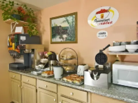 Super 8 by Wyndham Siloam Springs