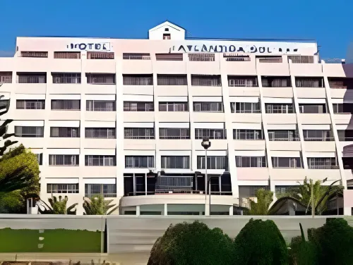 Hotel Atlantida Sol فنادق في Buarcos