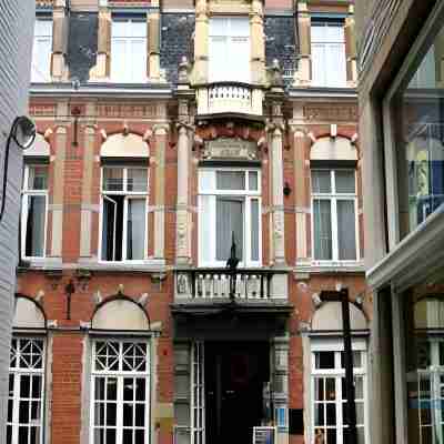 Grand hotel du sablon Hotel Exterior